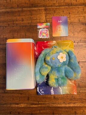 CJ Hendry Rainbow series juju: Cookie